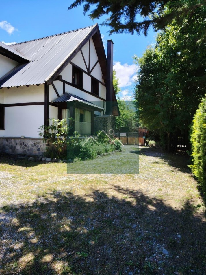 CASA EN VENTA EN VILLA LA ANGOSTURA