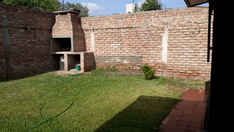 ALQUILER DE CASA EN MENDOZA