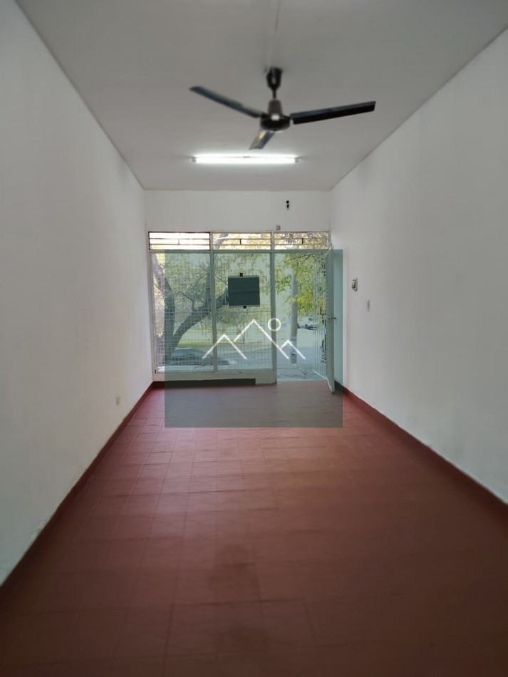 LOCAL COMERCIAL EN ALQUILER/VENTA EN MENDOZA CAPITAL